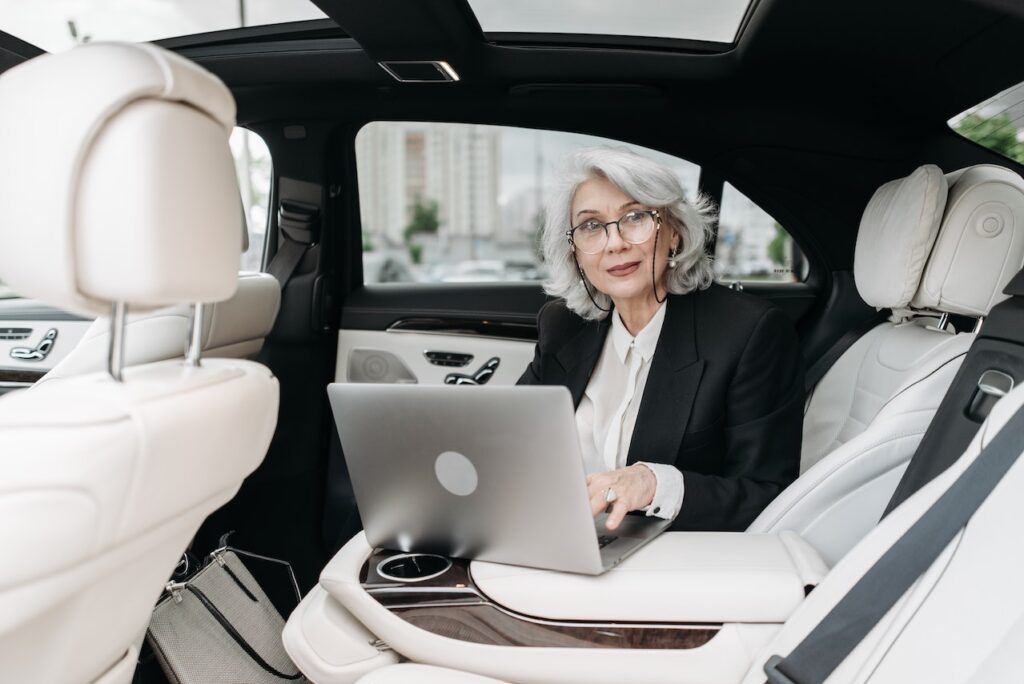 Guests boarding a luxury private event transportation NYC with Zolo driver Guests boarding a luxury private event transportation NYC with Zolo driver