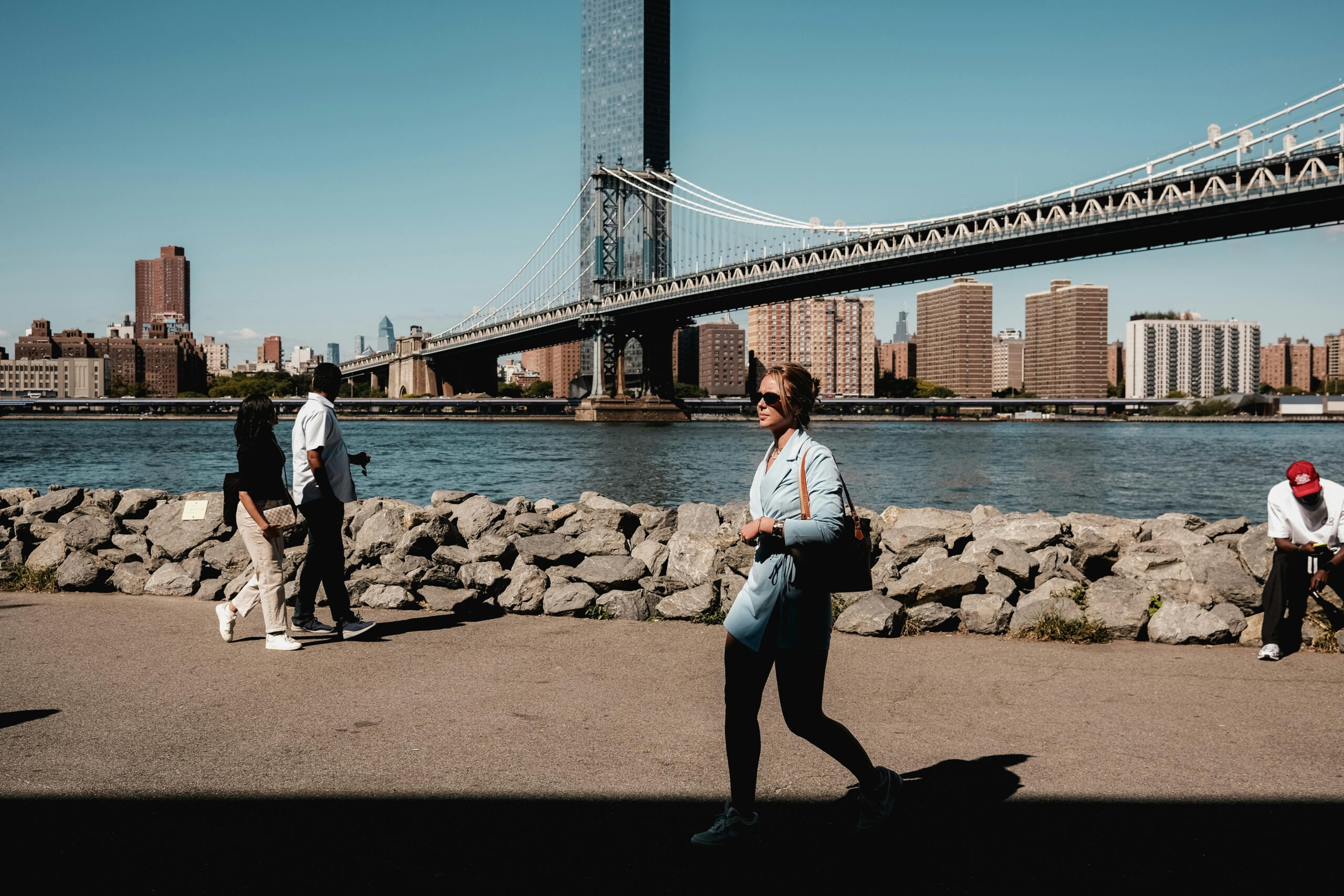 LGA Shuttle to Brooklyn: Your Ultimate 2025 Guide to Outsmarting NYC’s Chaos 1 Verify TLC license for shopping group vans Brooklyn