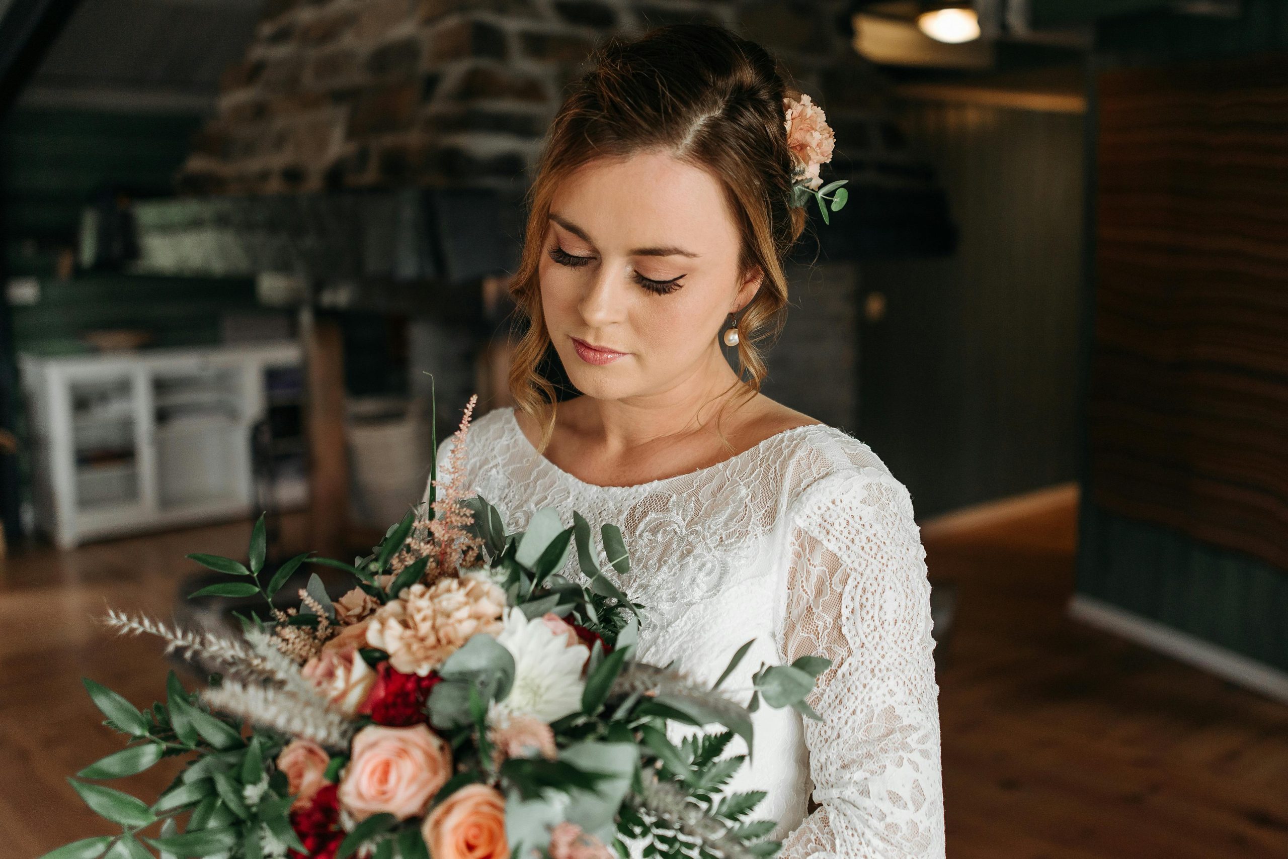 Ultimate Wedding Shuttle NYC Hotels 2026 Guide: Stress-Free Guest Transport in the Big Apple 6 wedding shuttle cost NYC