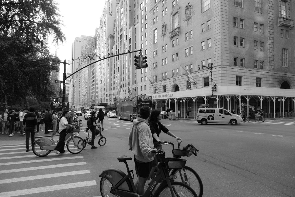 Construction Site Shuttle NYC: 6 Honest Booking Facts for 2026 4 construction site shuttle NYC